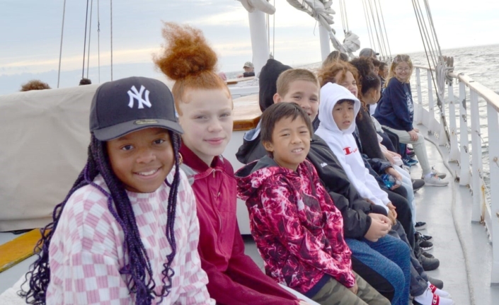 students on schooner 2